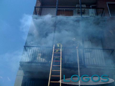 Inveruno - Incendio in un'abitazione del centro 