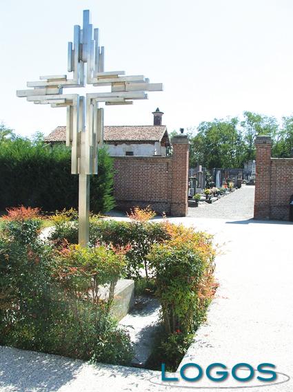 Territorio - Cimitero, ingresso