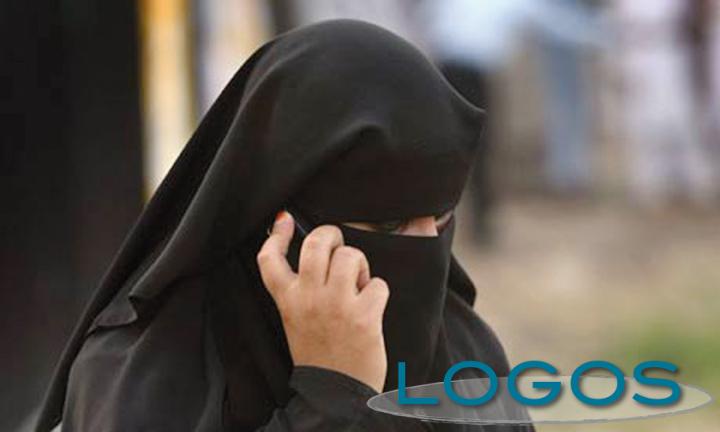 Generica - Burqa (da internet)