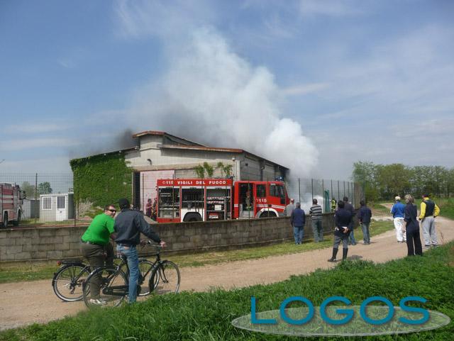 Cuggiono - Incendio nella zona nord.4