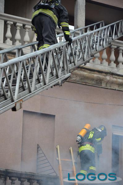 Inveruno - I Vigili del fuoco durante un intervento (Foto VdF)