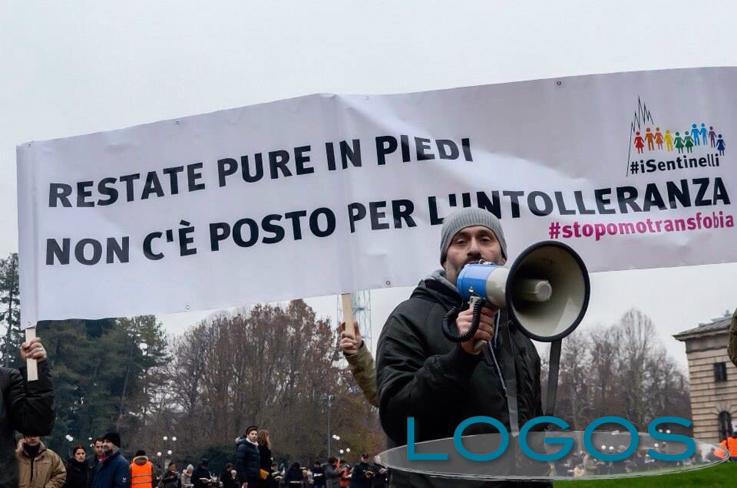 Milano - Manifestazione contro l'omofobia