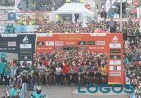 Sport - La partenza della Milano Marathon