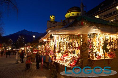 Generica - Mercatini di Natale in montagna (da internet)