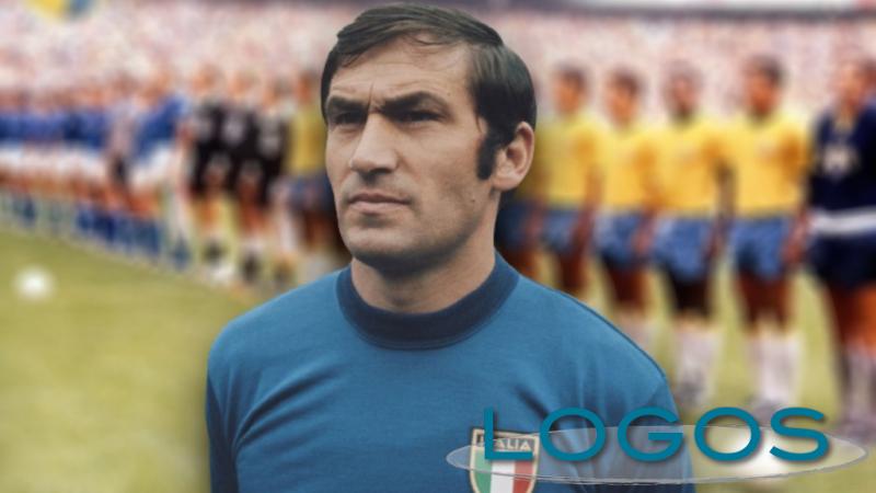 Sport - Tarcisio Burgnich con la maglia dell'Italia (Foto internet)