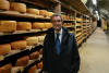 Commercio - Attilio Fontana tra i formaggi in Valtrompia