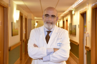 Prof. Mario Sabatelli, Presidente Commissione Scientifica AISLA, neurologo direttore Centro Clinico NeMO Roma, area Adulti.jpg