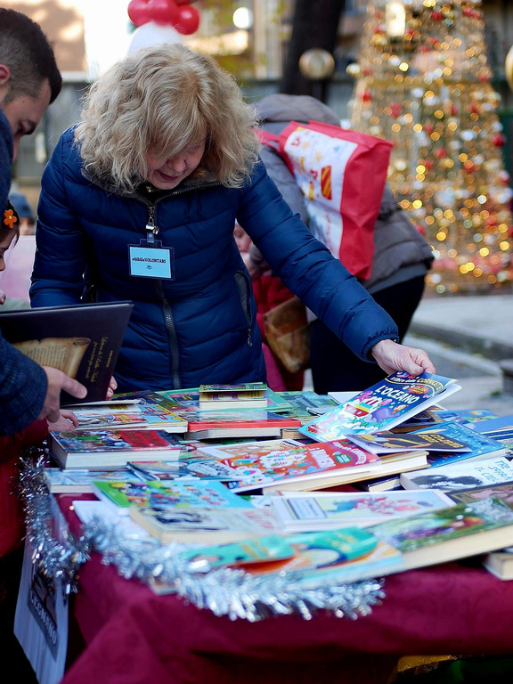 Legnano - Christmas Book Party