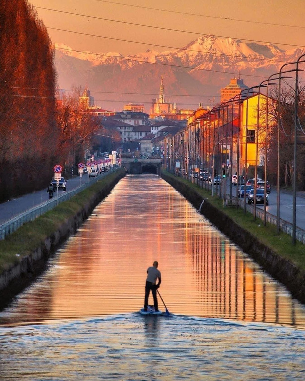 Milano - Vogatore verso la città, foto di Andrea Cherchi